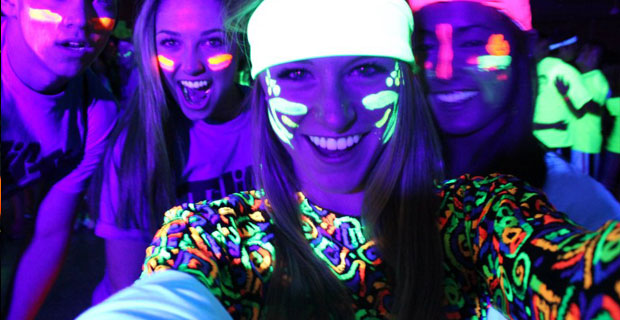 blackligth party